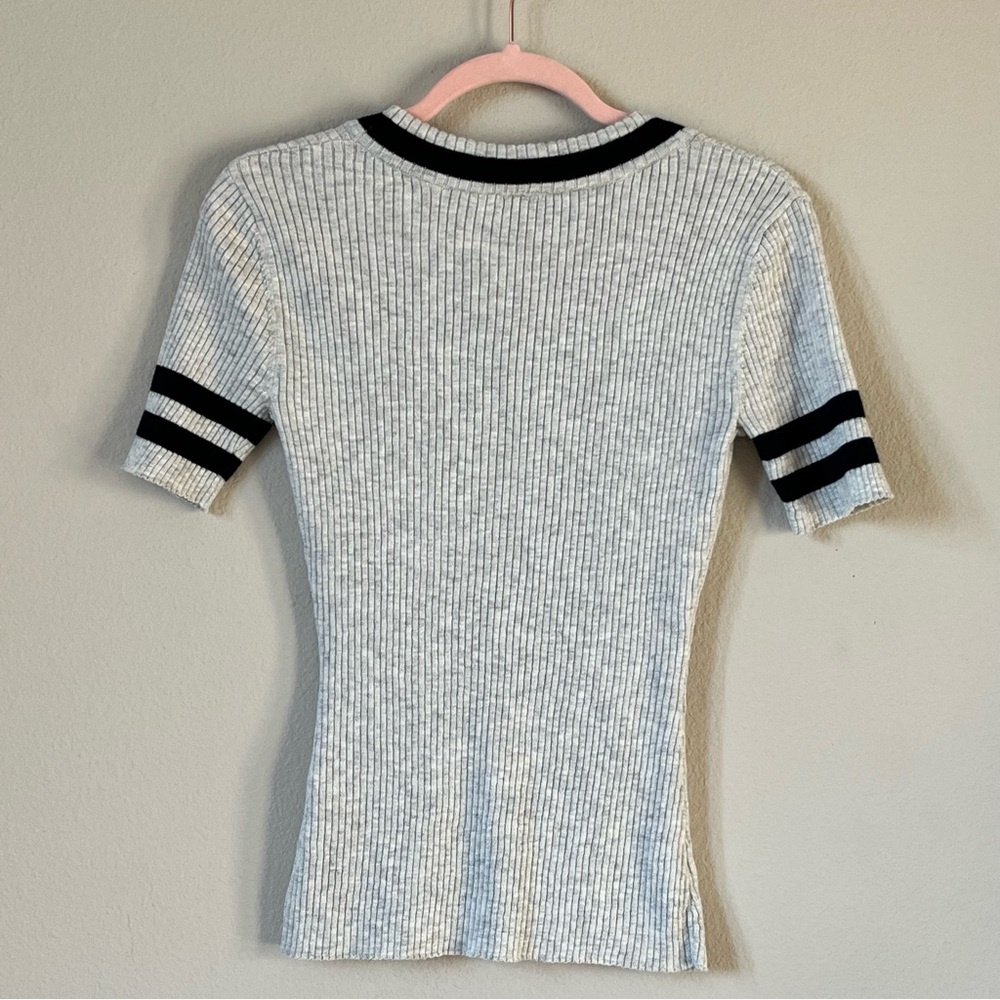 Frame Shirt Gray V-Neck Sweater Blue Stripes Preppy Varsity Wool Cotton Blend XS - Picture 6 of 9